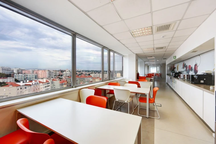 Escritório para Arrendamento em Alvalade Foto 19