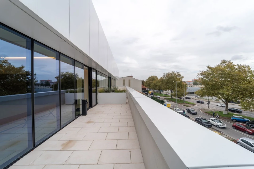 Escritório para Arrendamento em São Mamede de Infesta e Senhora da Hora Foto 15
