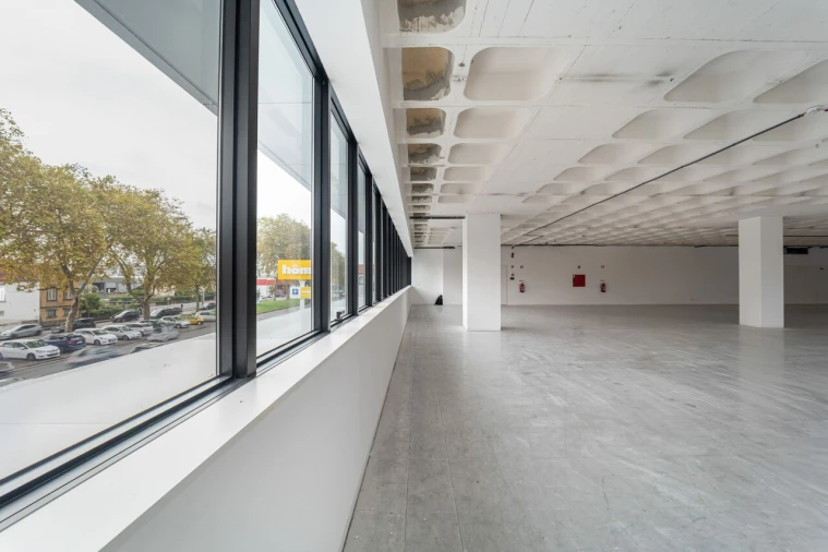 Escritório para Arrendamento em São Mamede de Infesta e Senhora da Hora Foto 8