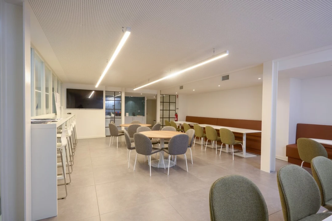 Escritório para Arrendamento em Ramalde Foto 14