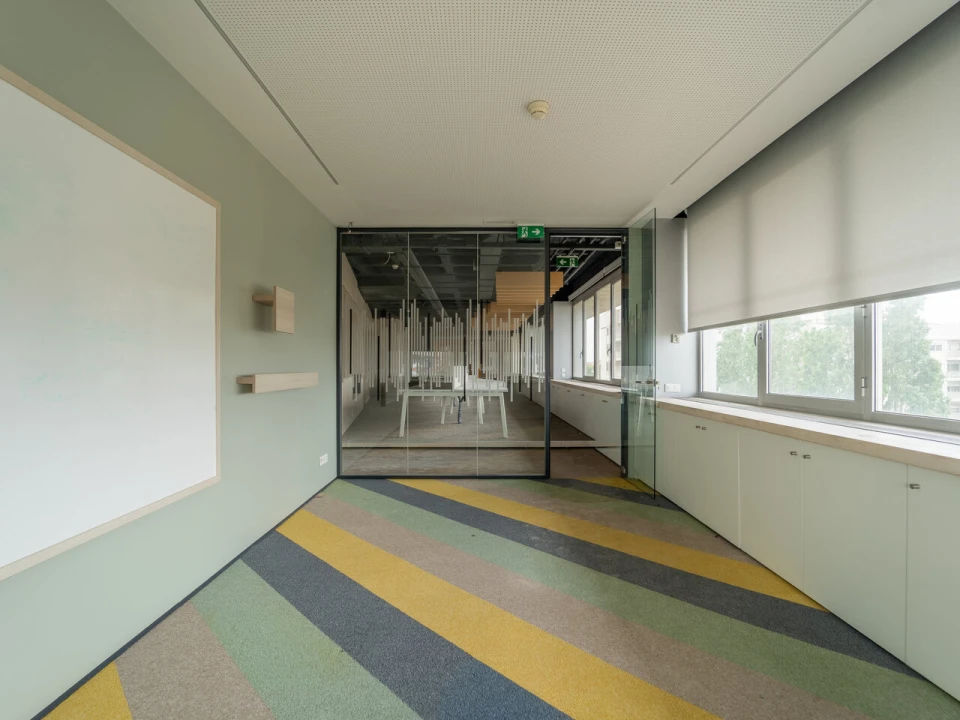 Escritório para Arrendamento em Aldoar, Foz do Douro e Nevogilde Foto 9