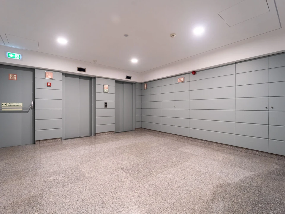 Escritório para Arrendamento em Lordelo do Ouro e Massarelos Foto 19