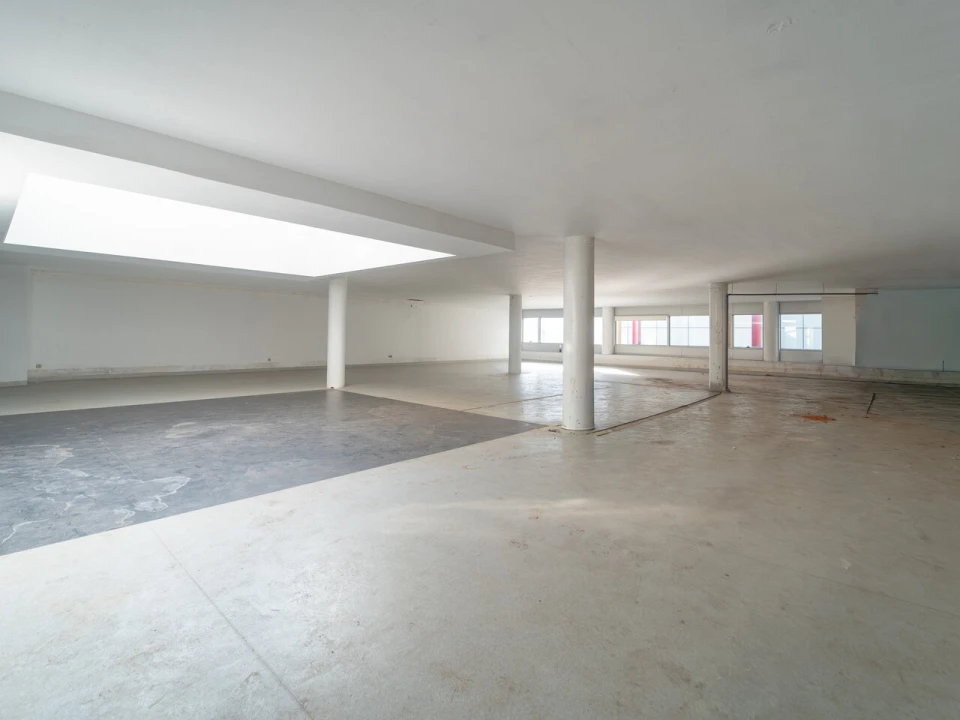 Escritório para Arrendamento em Ramalde Foto 4