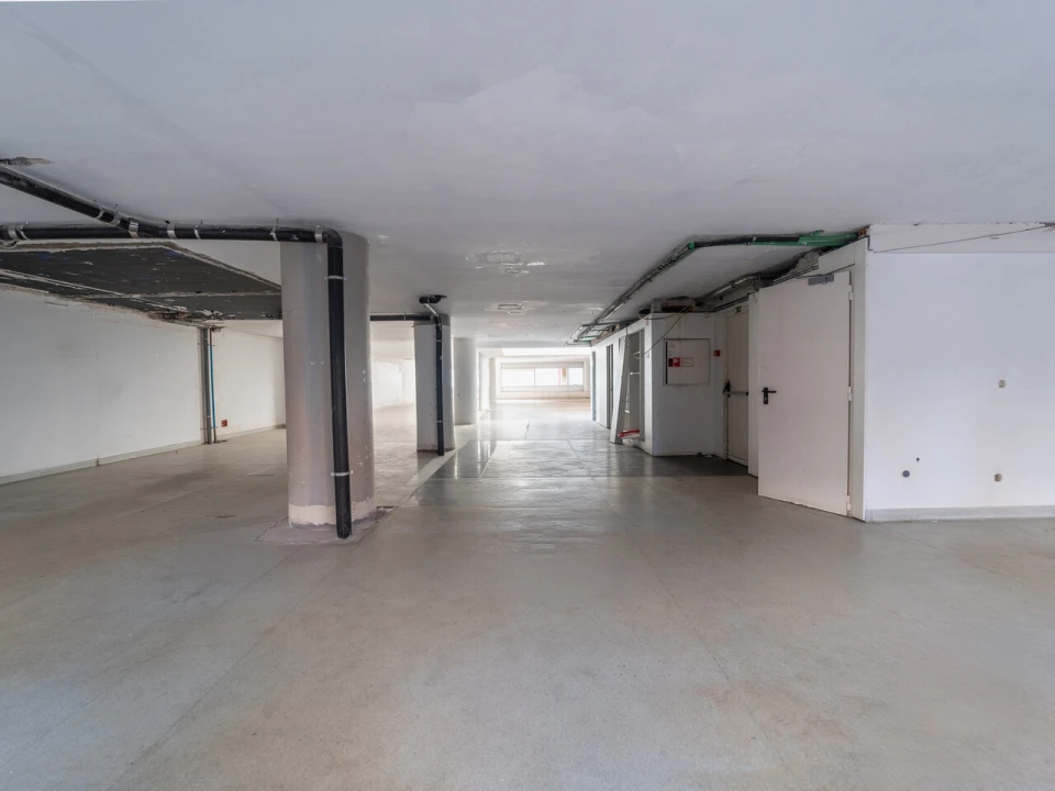 Escritório para Arrendamento em Ramalde Foto 5