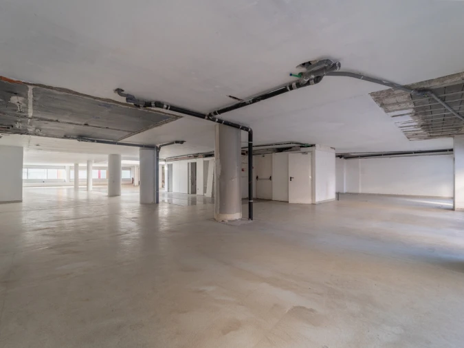 Escritório para Arrendamento em Ramalde Foto 3