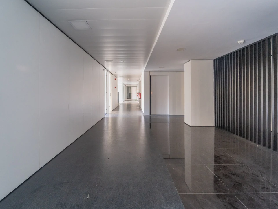 Escritório para Arrendamento em Ramalde Foto 1