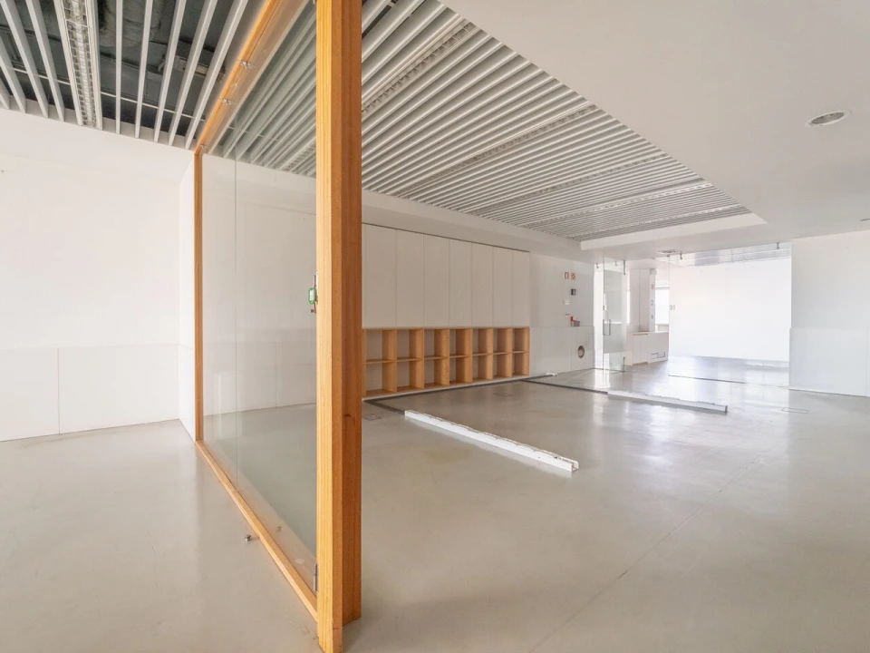 Escritório para Arrendamento em Ramalde Foto 21