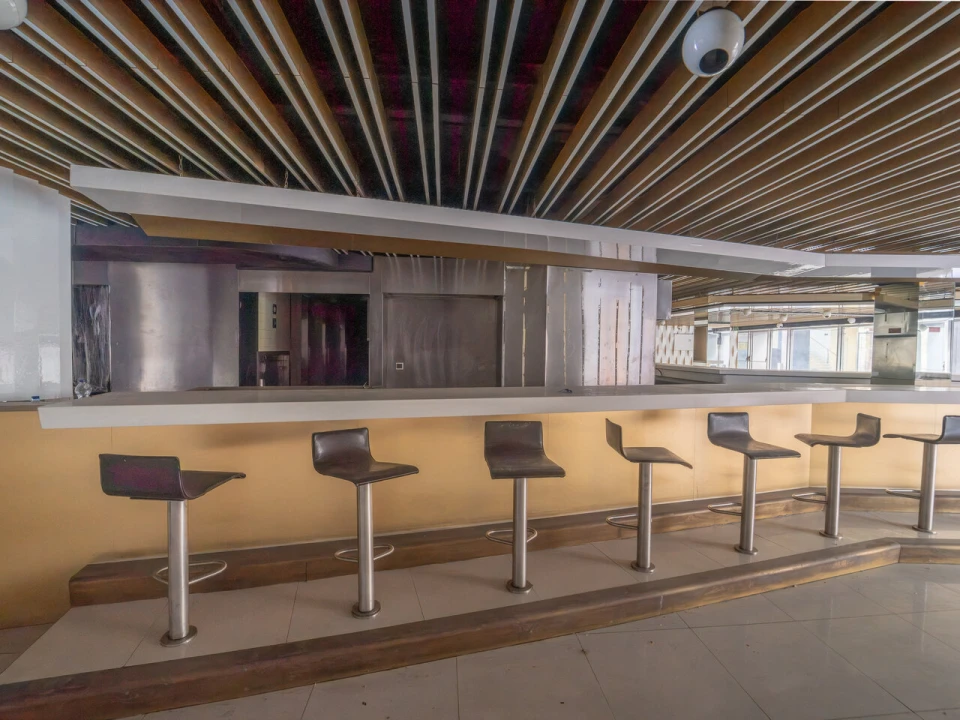 Loja para Arrendamento em Ramalde Foto 21