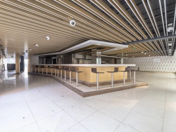 Loja para Arrendamento em Ramalde