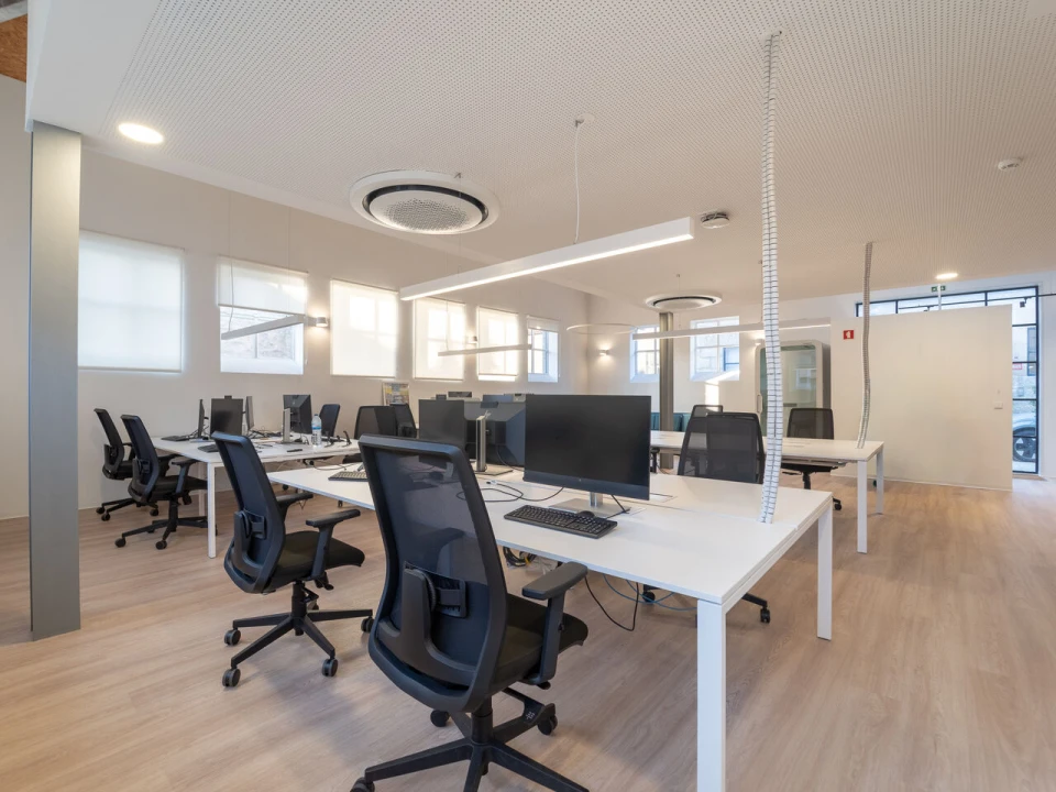 Escritório para Arrendamento em Cidade da Maia Foto 4