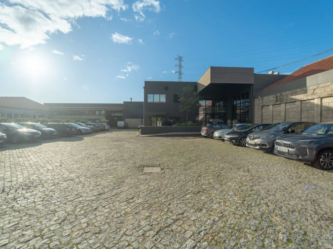 Escritório para Arrendamento em Cidade da Maia Foto 10