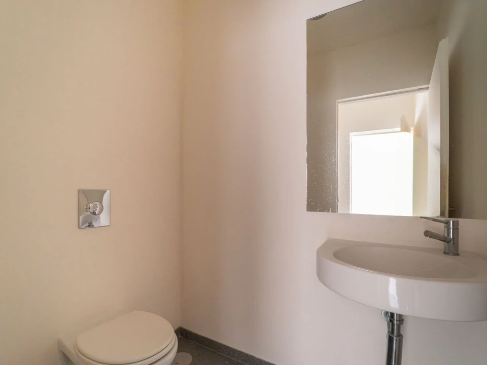 Escritório para Arrendamento em Lordelo do Ouro e Massarelos Foto 14