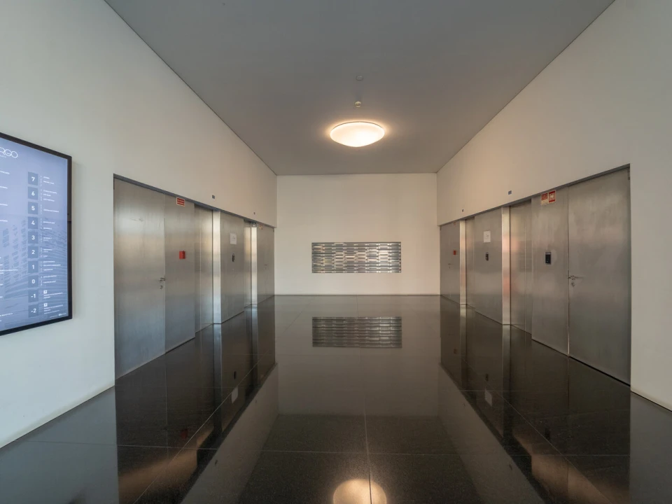 Escritório para Arrendamento em Lordelo do Ouro e Massarelos Foto 17