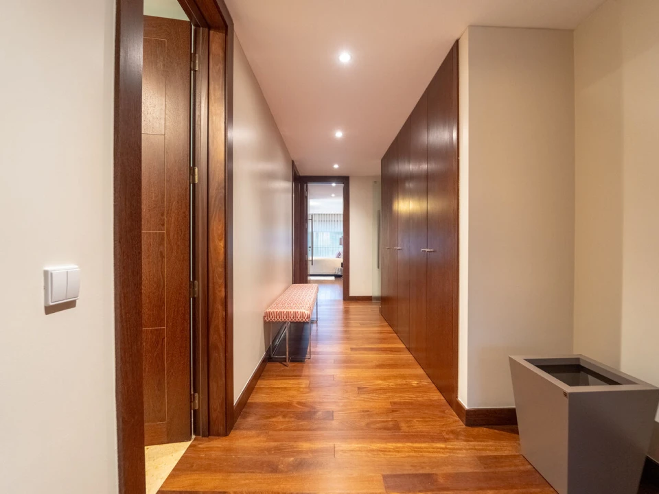 Apartamento T4 para Venda em Santa Marinha e São Pedro da Afurada Foto 24