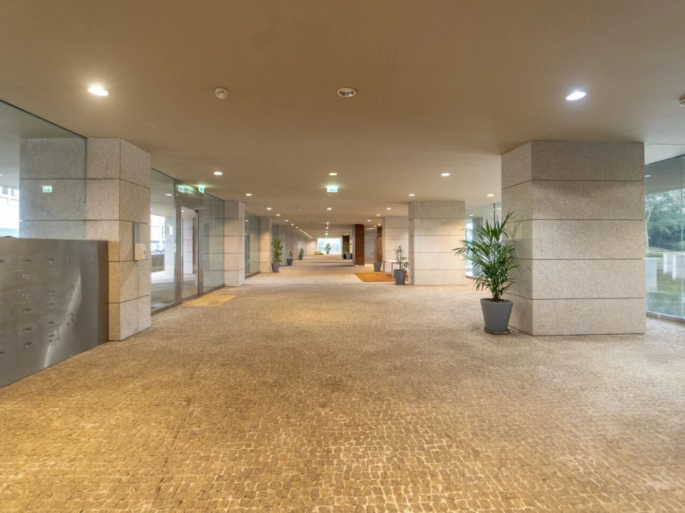 Apartamento T4 para Venda em Santa Marinha e São Pedro da Afurada Foto 45