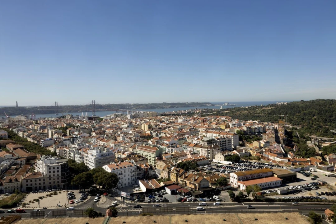 Escritório para Arrendamento em Campo de Ourique Foto 15