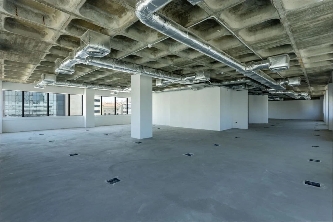 Escritório para Arrendamento em Campolide Foto 3