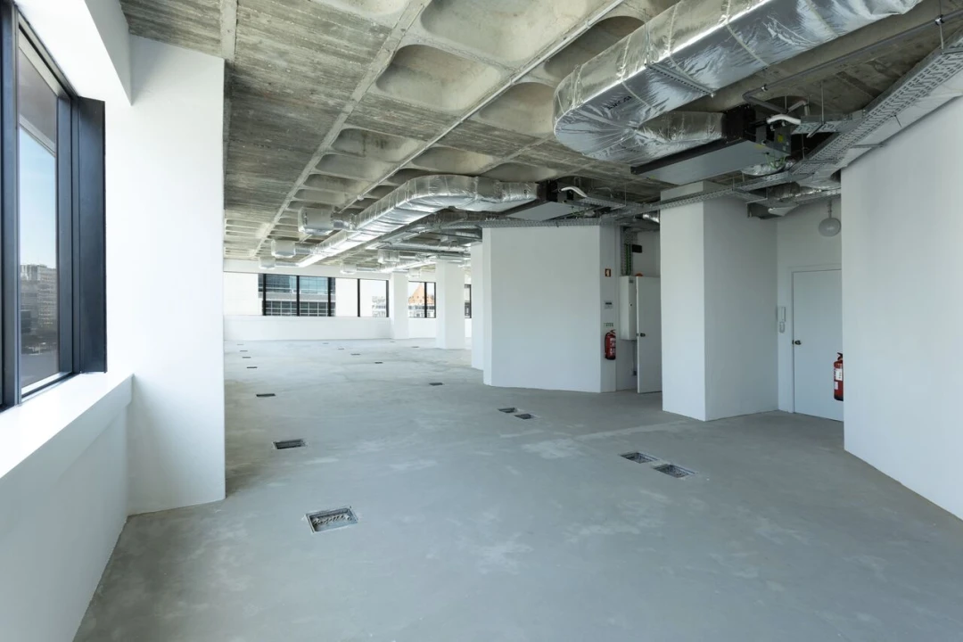 Escritório para Arrendamento em Campolide Foto 8