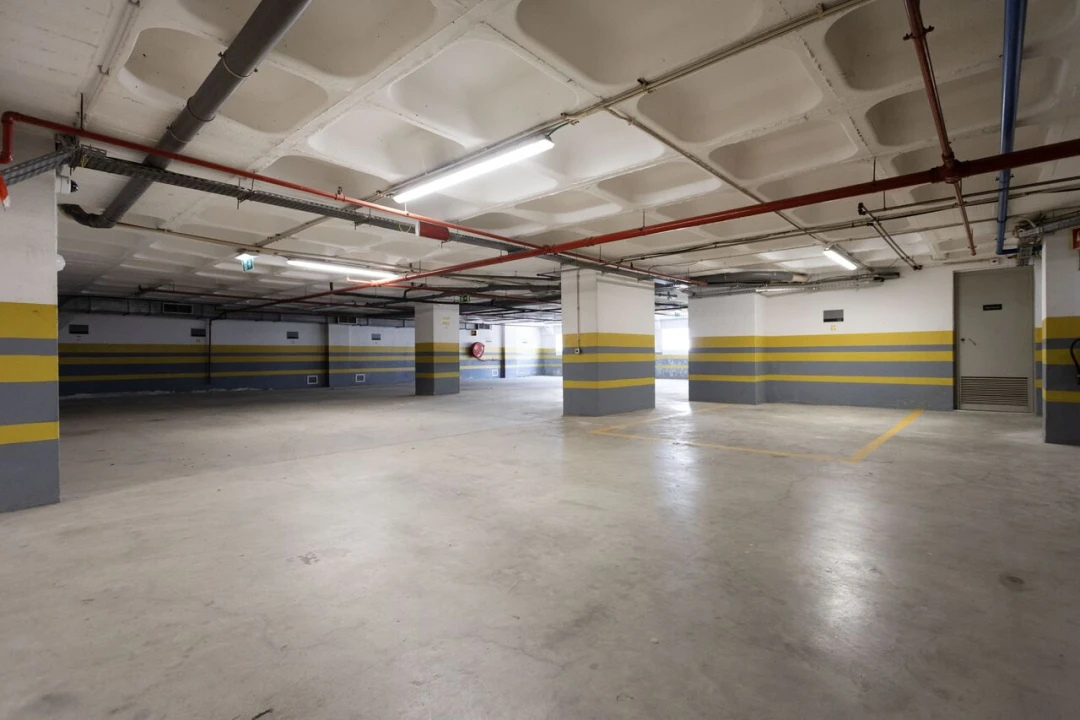 Escritório para Arrendamento em Campolide Foto 15