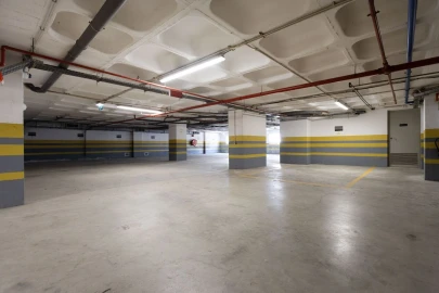 Escritório para Arrendamento em Campolide