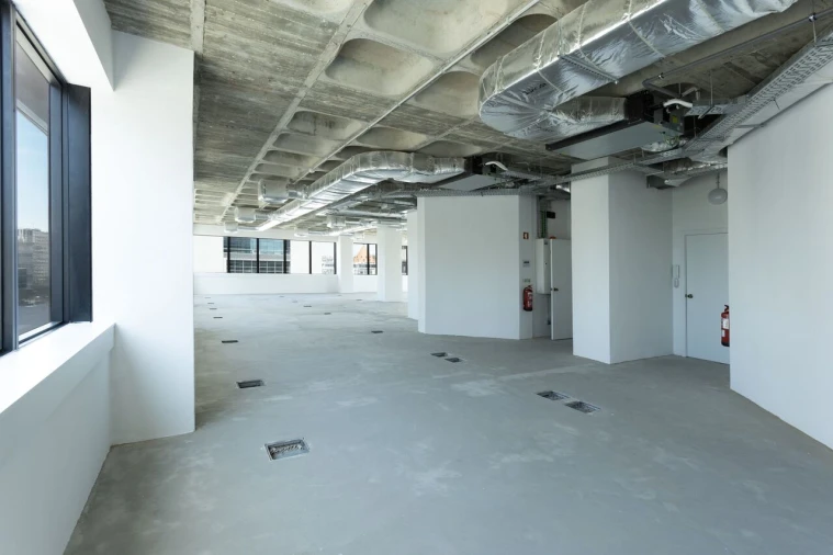 Escritório para Arrendamento em Campolide Foto 8