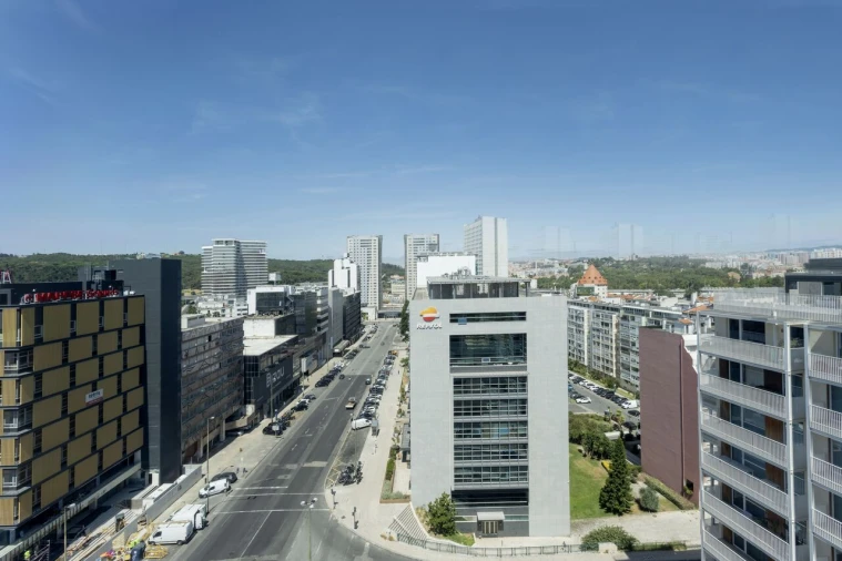 Escritório para Arrendamento em Campolide Foto 18