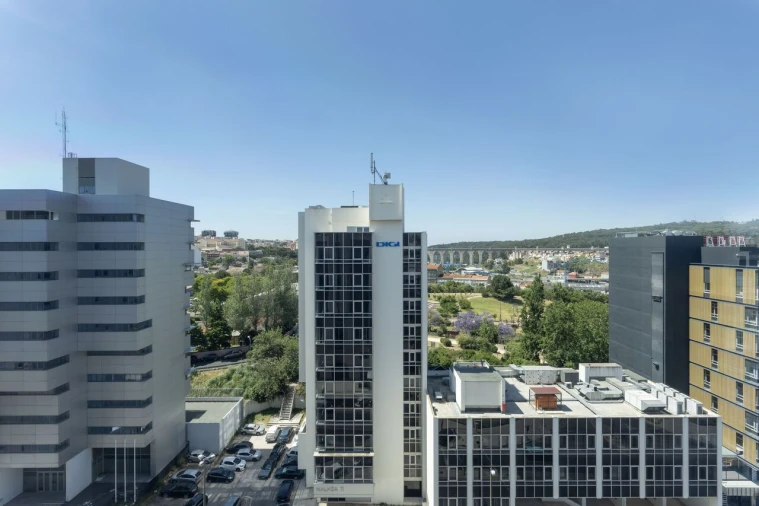 Escritório para Arrendamento em Campolide Foto 19