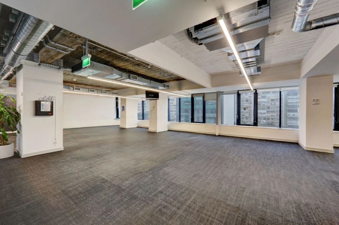 Escritório para Arrendamento em Campolide Foto 1