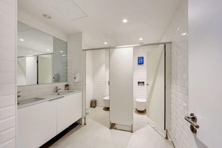 Escritório para Arrendamento em Campolide Foto 4