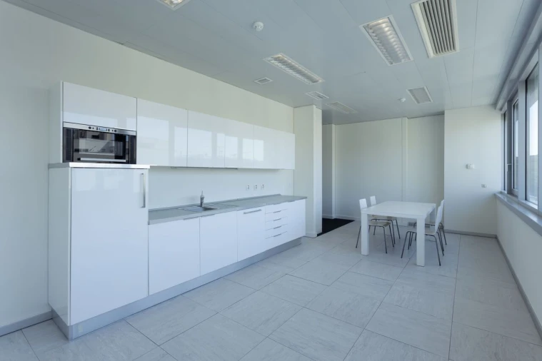 Escritório para Arrendamento em Algés, Linda-A-Velha e Cruz Quebrada-Dafundo Foto 21