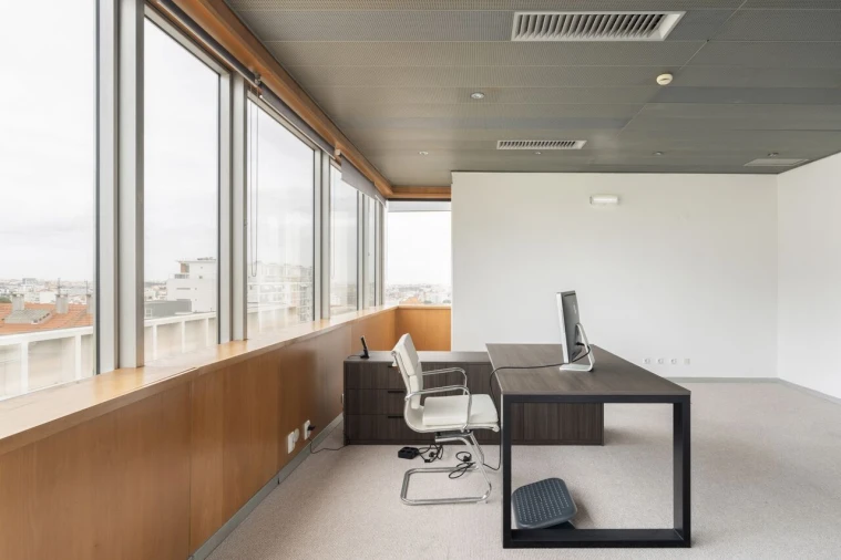 Escritório para Arrendamento em Campo de Ourique Foto 6