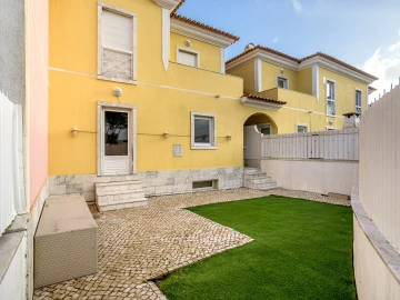 Moradia T4 para Venda em Alcabideche