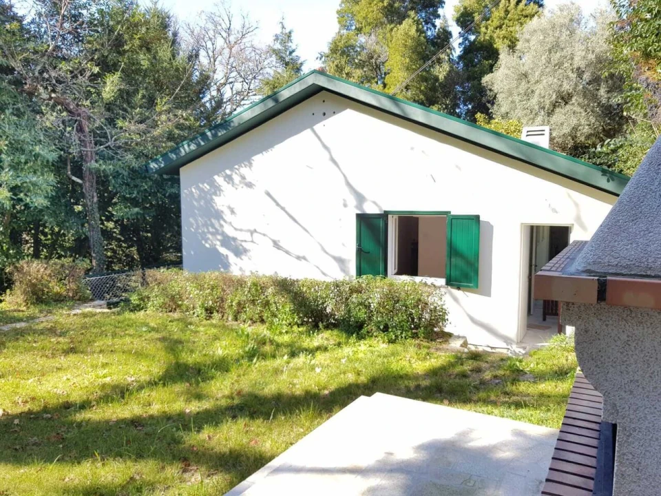 Moradia T2 para Venda em Salamonde Foto 12