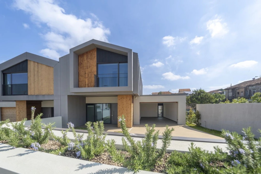 Moradia T4 para Venda em Canidelo Foto 1