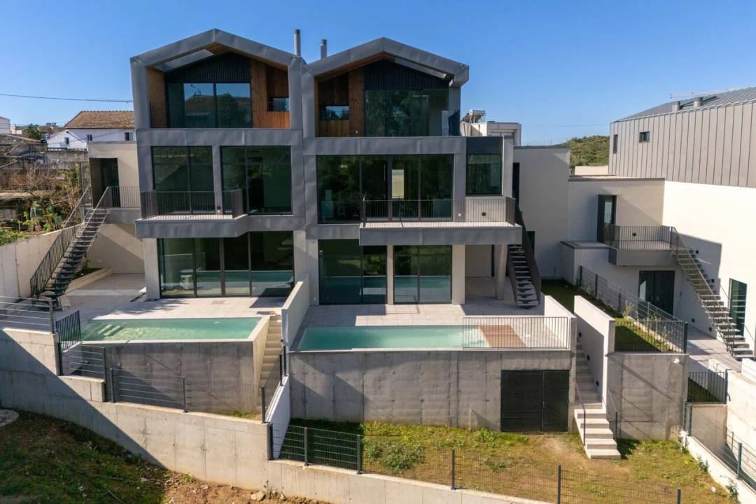 Moradia T5 para Venda em Canidelo Foto 45