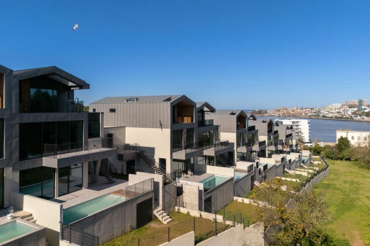 Moradia T5 para Venda em Canidelo Foto 35