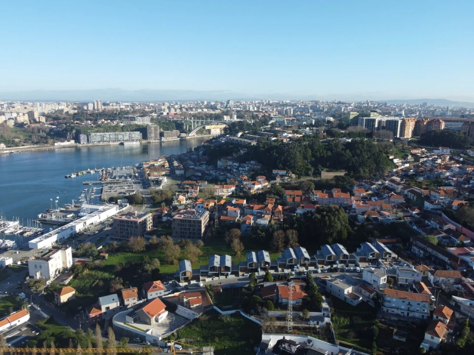 Apartamento T1 para Venda em Santa Marinha e São Pedro da Afurada Foto 16
