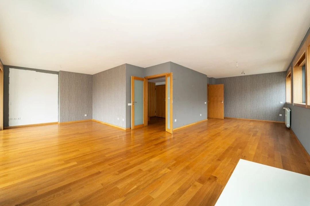 Apartamento T4 para Venda em Matosinhos e Leça da Palmeira Foto 5