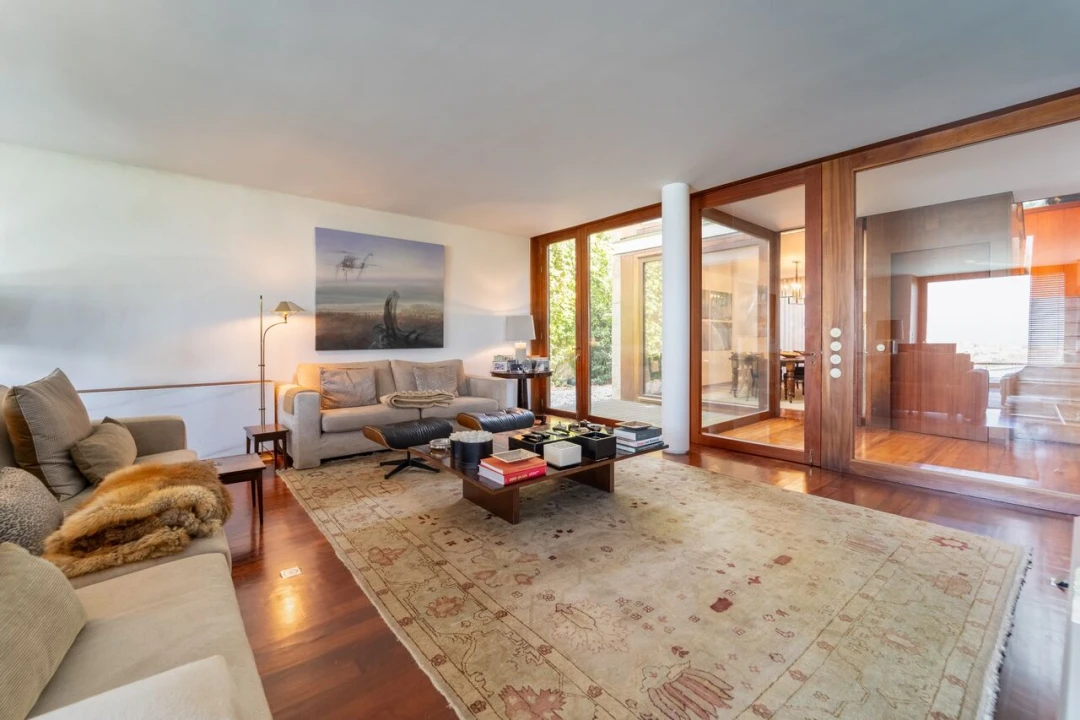 Moradia T6 para Venda em Santa Marinha e São Pedro da Afurada Foto 9