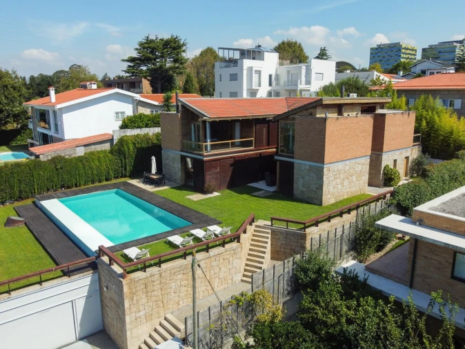 Moradia T6 para Venda em Santa Marinha e São Pedro da Afurada Foto 21