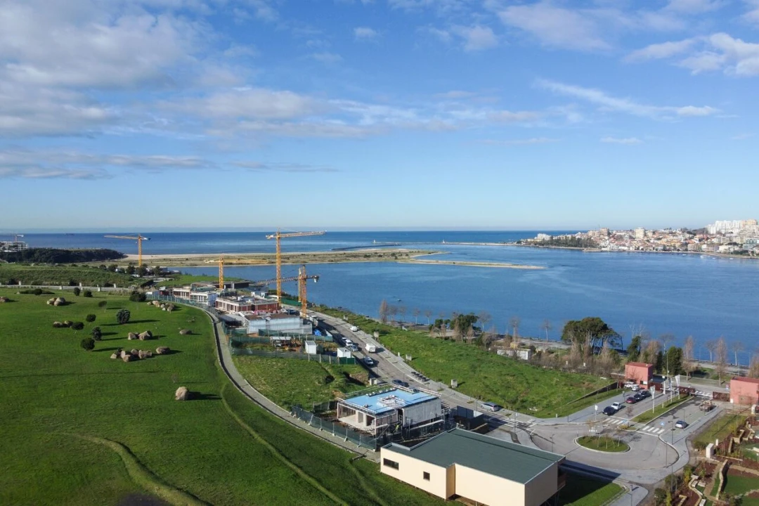 Apartamento T4 para Venda em Canidelo Foto 75