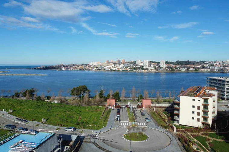 Apartamento T4 para Venda em Canidelo Foto 65