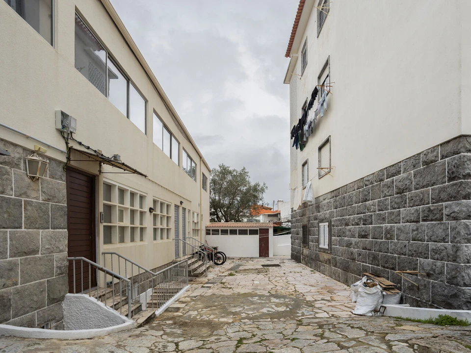 Prédio para Venda em Alcabideche Foto 3