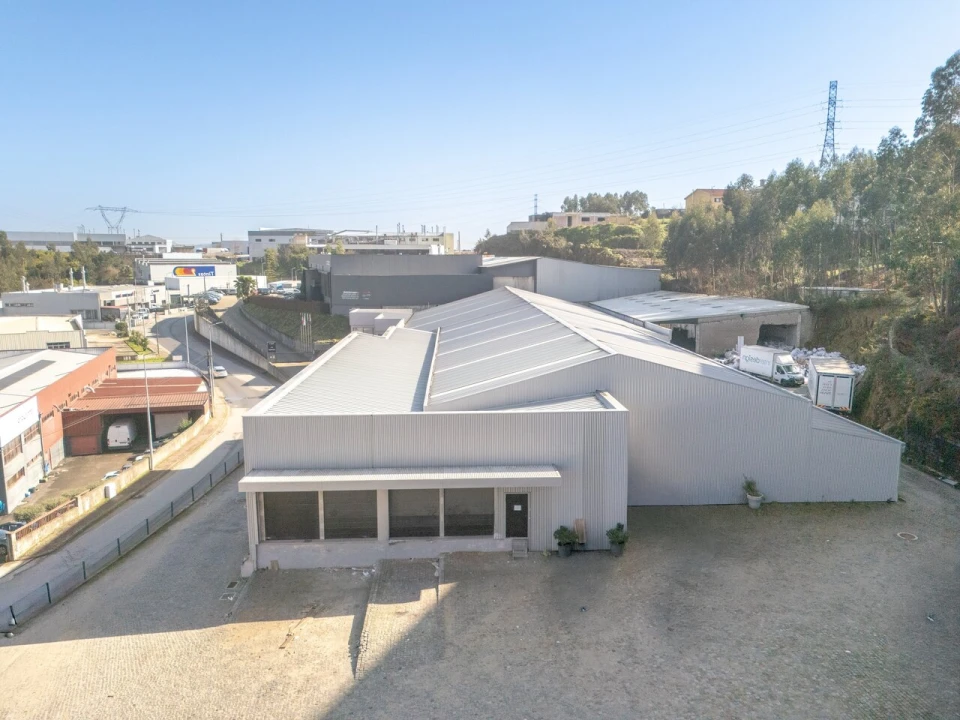 Armazém para Venda em Rebordosa Foto 20