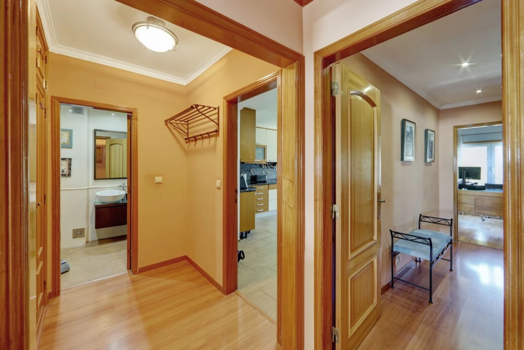 Apartamento T5 para Venda em Carcavelos e Parede Foto 21