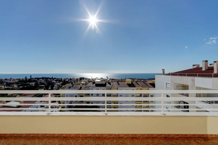 Apartamento T5 para Venda em Carcavelos e Parede Foto 34