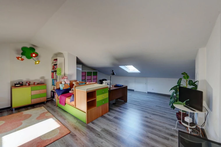 Apartamento T5 para Venda em Carcavelos e Parede Foto 24