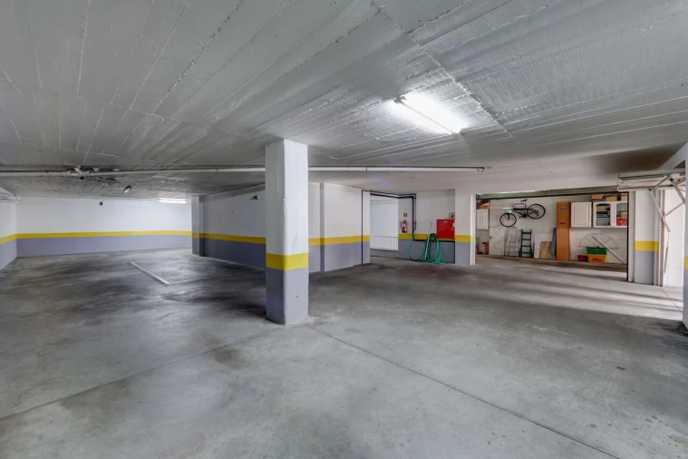 Apartamento T5 para Venda em Carcavelos e Parede Foto 31