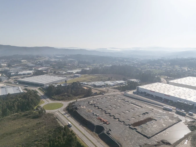 Armazém para Arrendamento em Recarei Foto 11