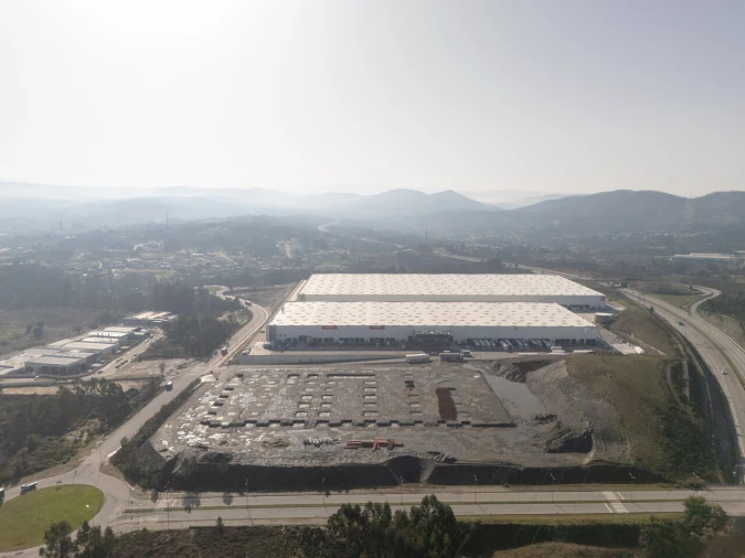 Armazém para Arrendamento em Recarei Foto 14